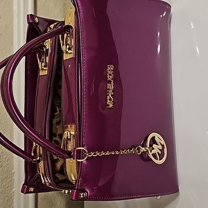 Original MK ladies handbag. Fairly used condition